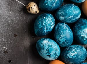 easter-eggs-800x526