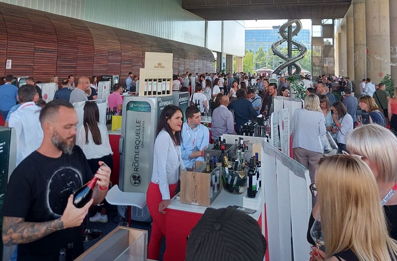 Vinart-Grand-Tasting